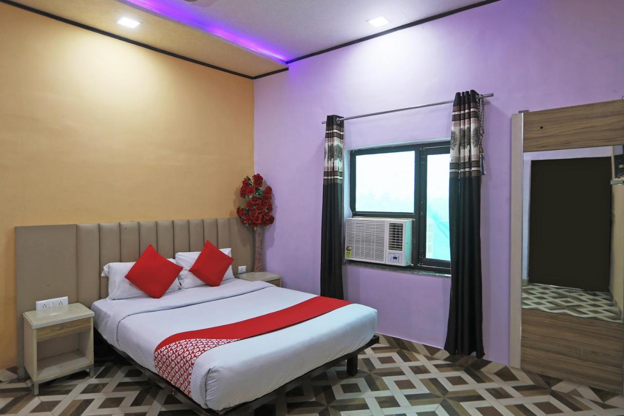 Oyo 63528 60 Milestone Hotel Tibri Esterno foto